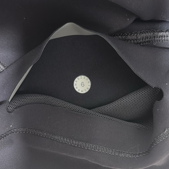 Lululemon Grey Leggings - Picture 5 of 5